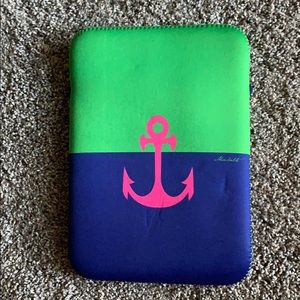 Macbeth neoprene reversible I-pad case